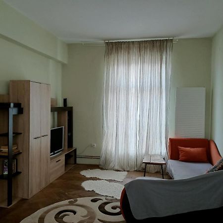 Lovely Apartament In Bucharest, Baba Novac Area Eksteriør billede